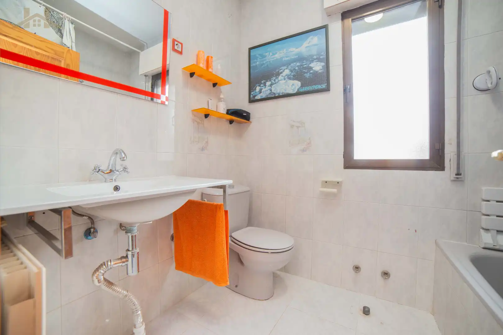 Bathroom of Houses for sale in Ugena  with Air Conditioner, Heating and Private garden