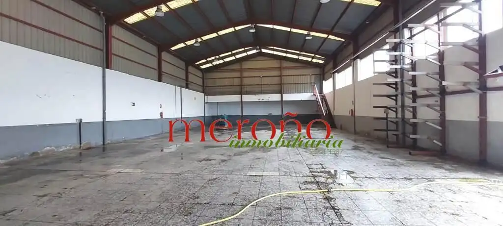 Nave industrial de alquiler en Aspe