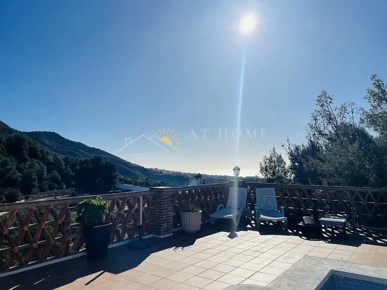 Terraza de Apartamento de alquiler en Nerja con Terraza y Piscina