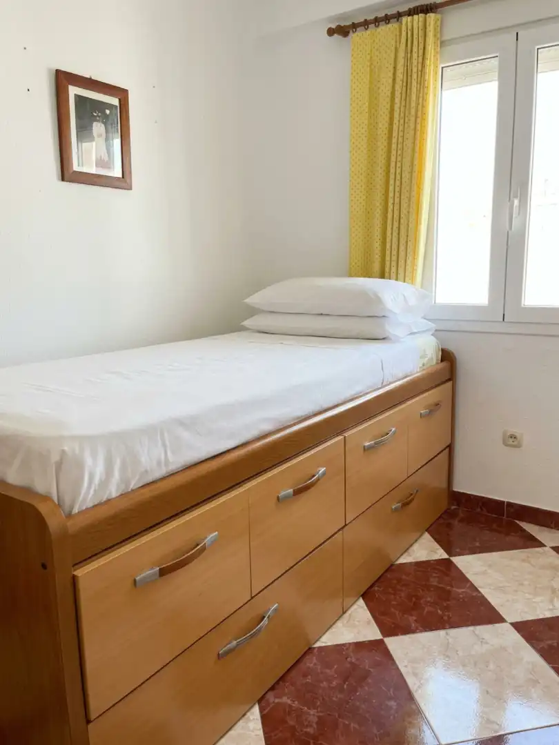 Habitación de Piso en venta en Málaga con Aire acondicionado y Amueblado