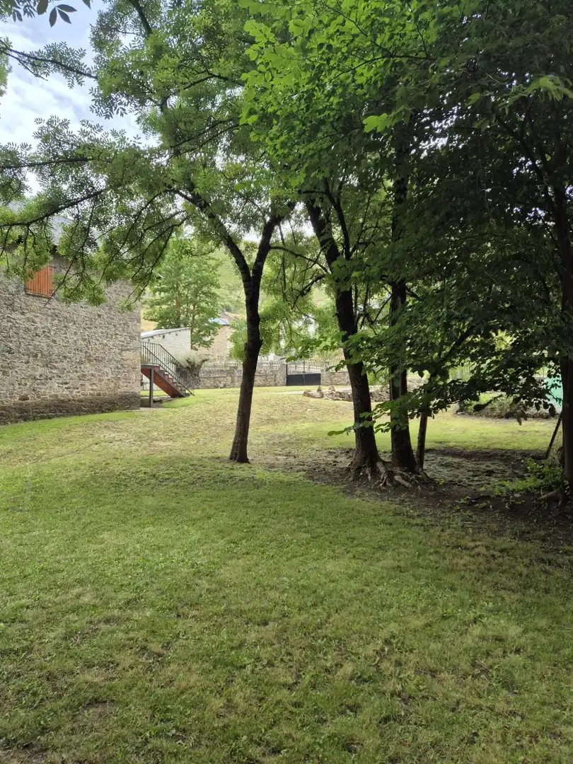 Jardín de Casa o chalet en venta en Cabrillanes con Calefacción, Jardín privado y Terraza