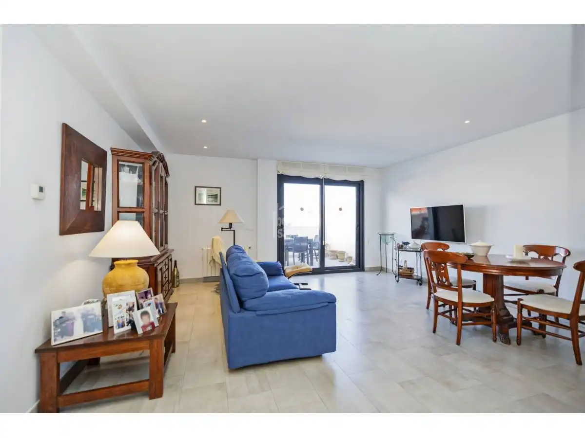 Sala de estar de Apartamento en venta en Maó - Mahón con Calefacción, Terraza y Piscina