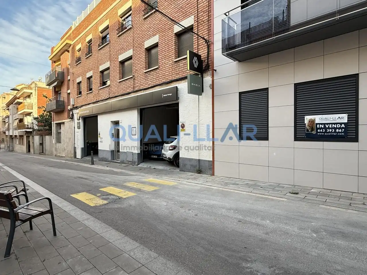Aparcament de Dúplex en venda en Sant Feliu de Llobregat amb Aire condicionat, Calefacció i Terrassa