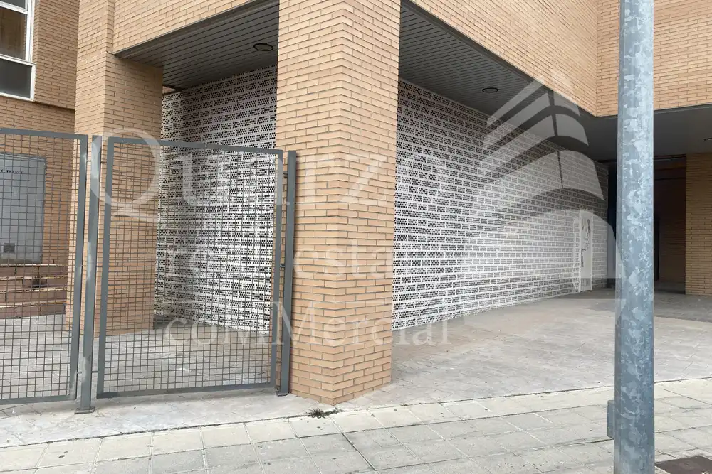 Business premises for sale in Alamín, imagen 3