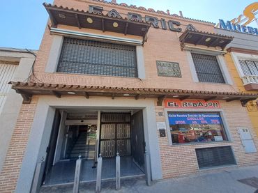 Nau industrial en venda a Fuenlabrada
