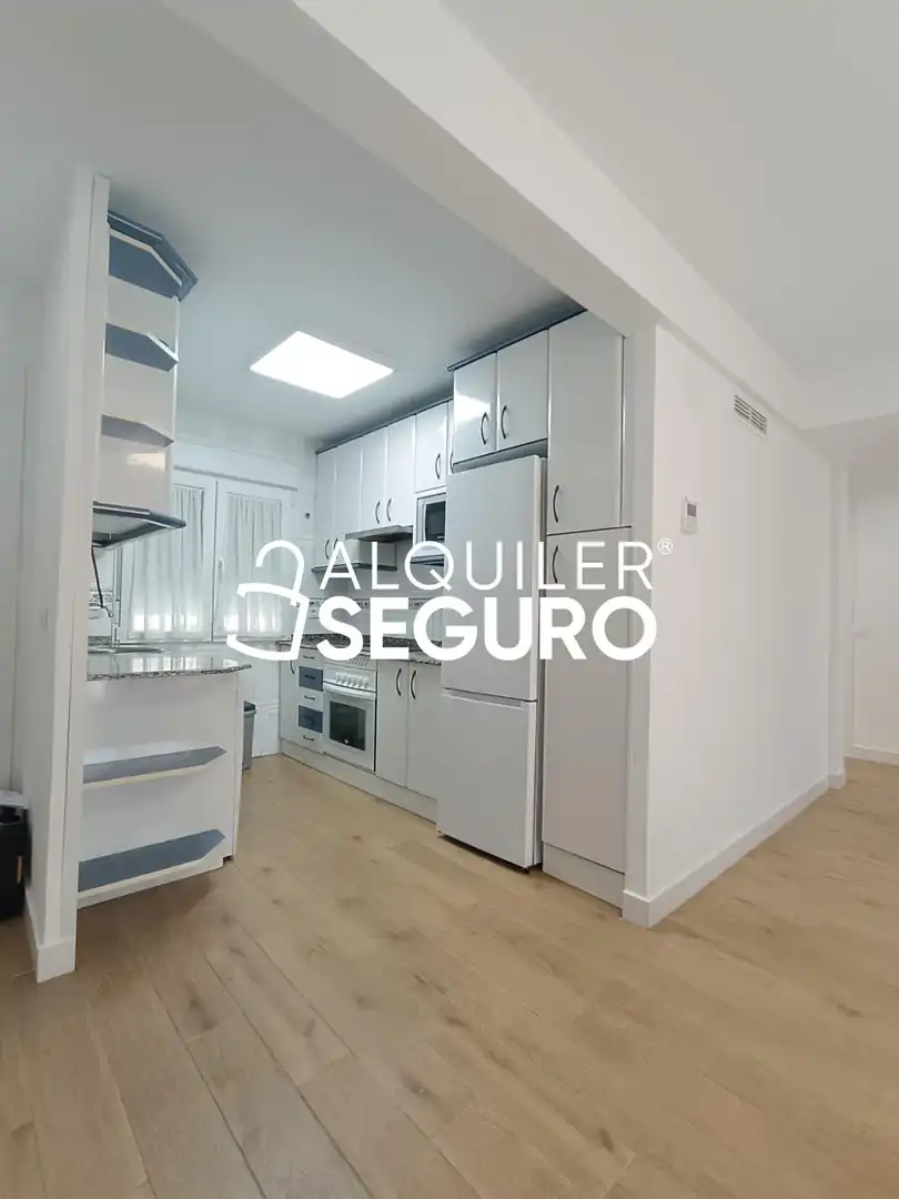 Cocina de Piso de alquiler en Aranjuez con Aire acondicionado, Calefacción y Terraza
