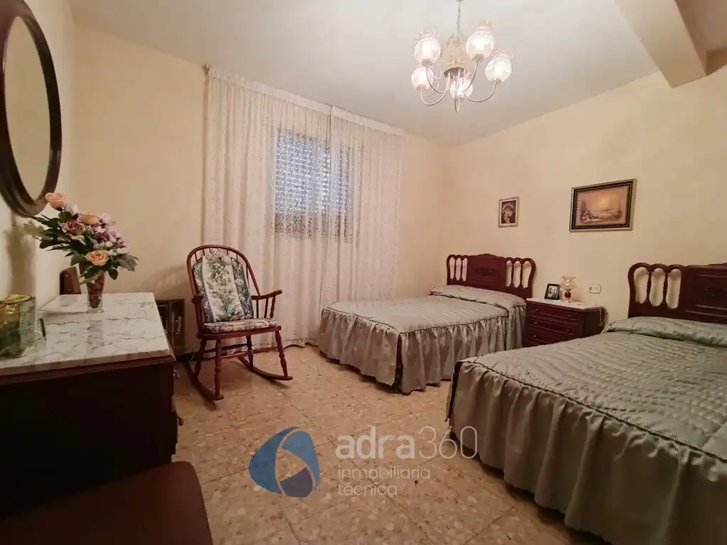 Dormitori de Casa o xalet en venda en Arnedillo amb Calefacció, Jardí privat i Terrassa