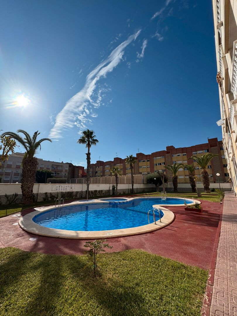 Flat for sale in Calle Maestro Francisco Casanovas, 8, Antonio Machado