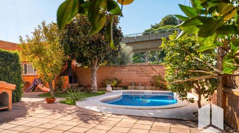 Foto 4 de Casa o xalet en venda a Les Botigues, Castelldefels