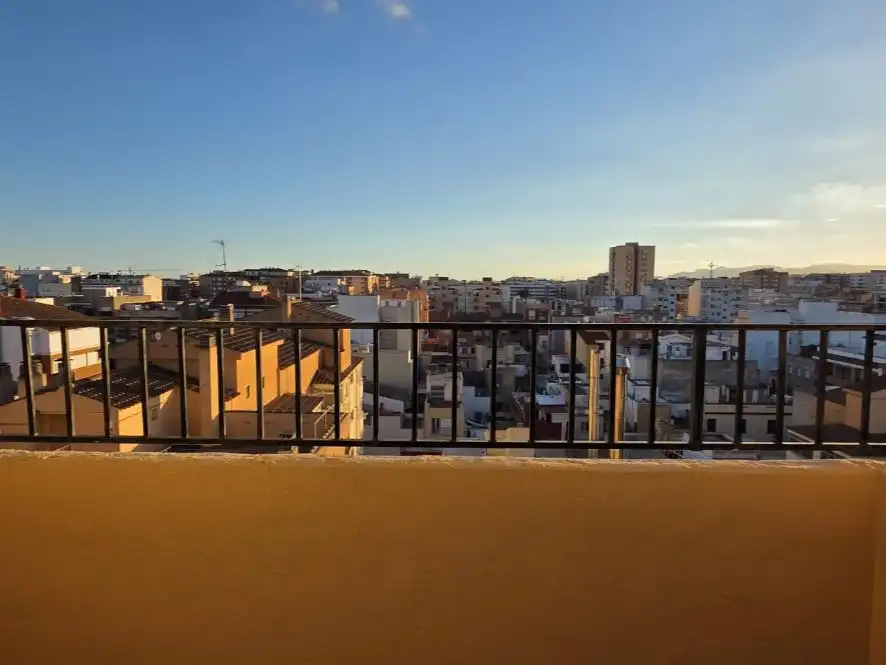 Balcony of Flat for share in Sur