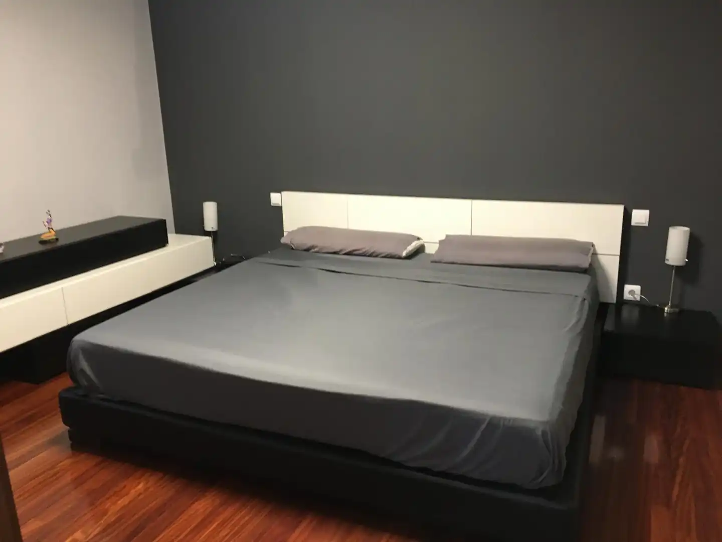 Habitación de Casa adosada en venta en Alonsotegi con Calefacción, Jardín privado y Trastero