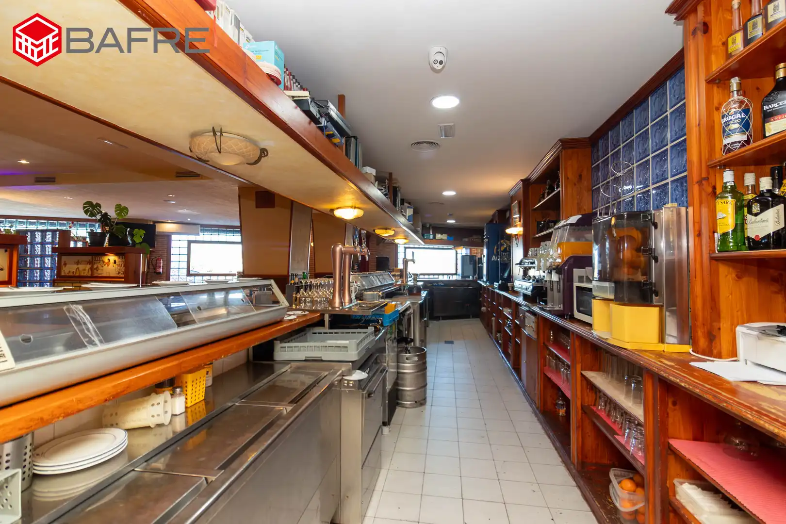 Local en venda a Avenida de España, Hispanoamérica - Comunidades