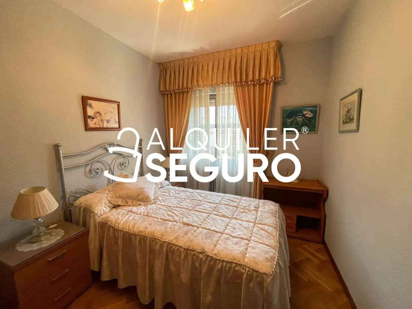 Bedroom of Flat for rent in Madrid  with Heating and Terrace