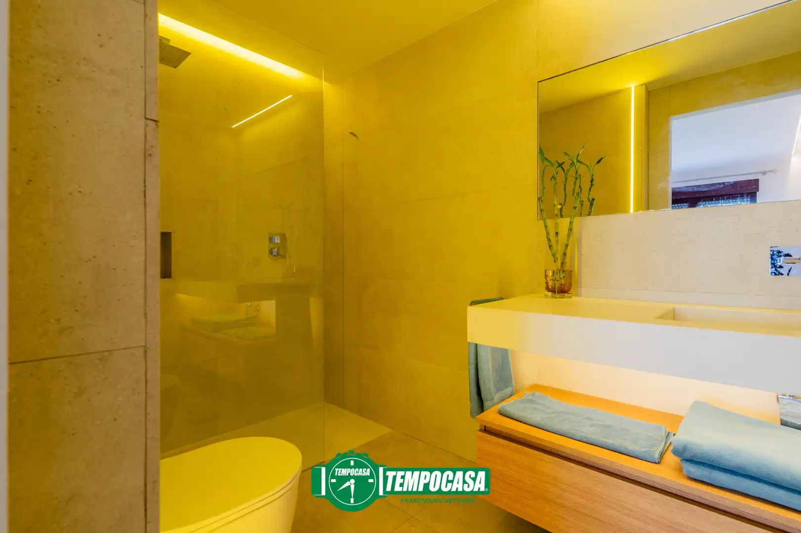 Baño de Piso en venta en Valencia con Aire acondicionado, Calefacción y Amueblado