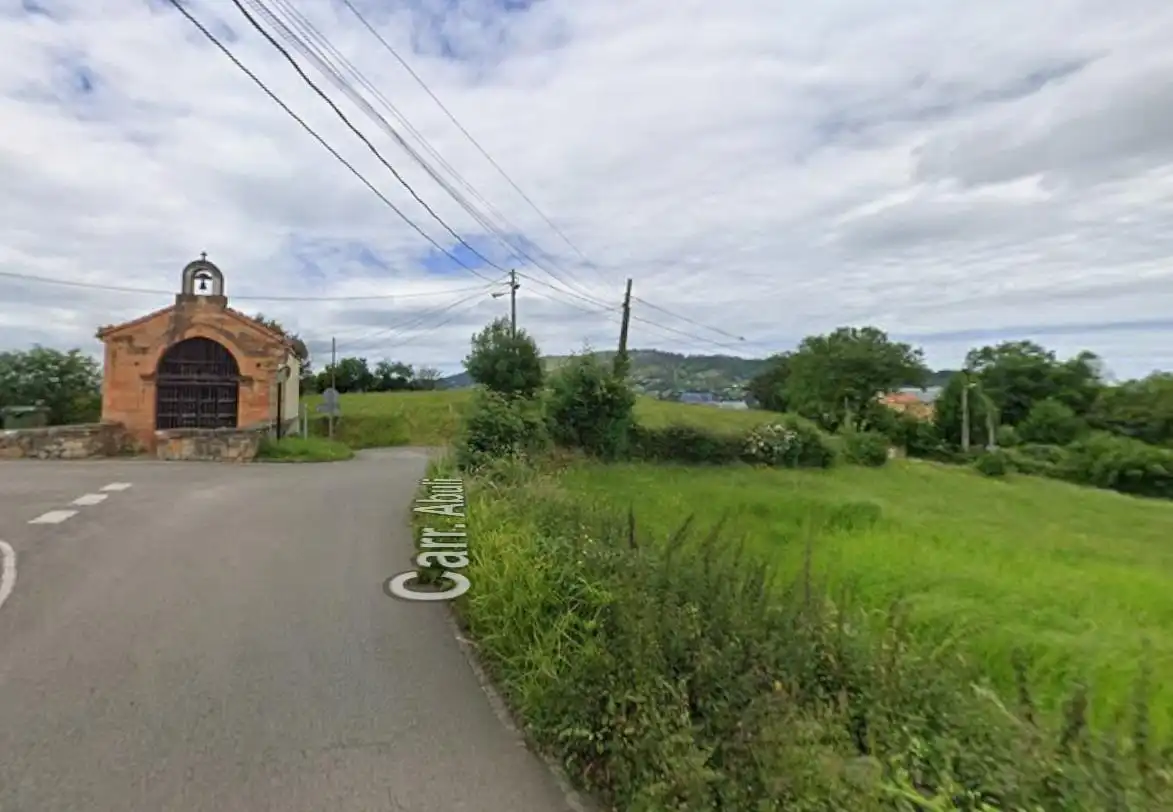 Houses for sale in Oviedo   with Private garden