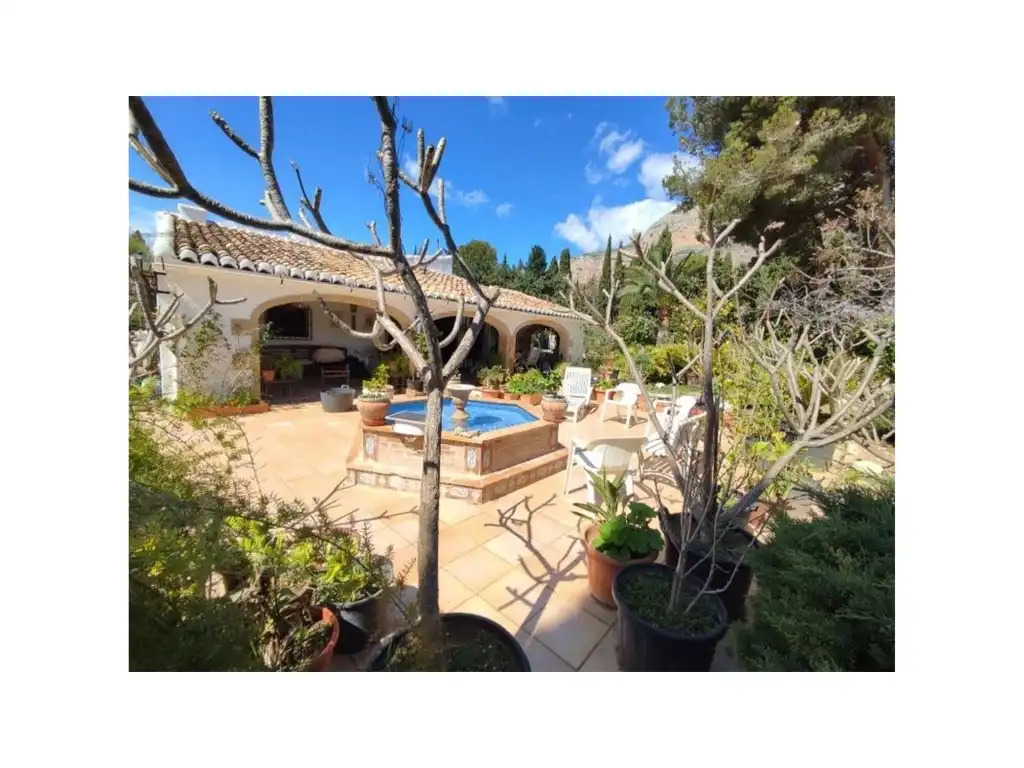 Garden of Houses for sale in Jávea / Xàbia  with Air Conditioner, Heating and Private garden
