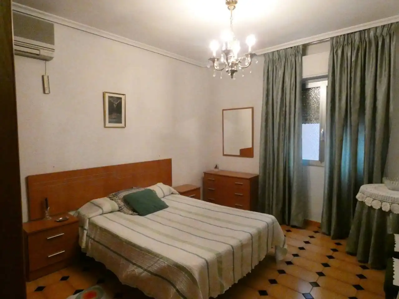 Habitación de Piso de alquiler en Toledo con Aire acondicionado, Calefacción y Terraza