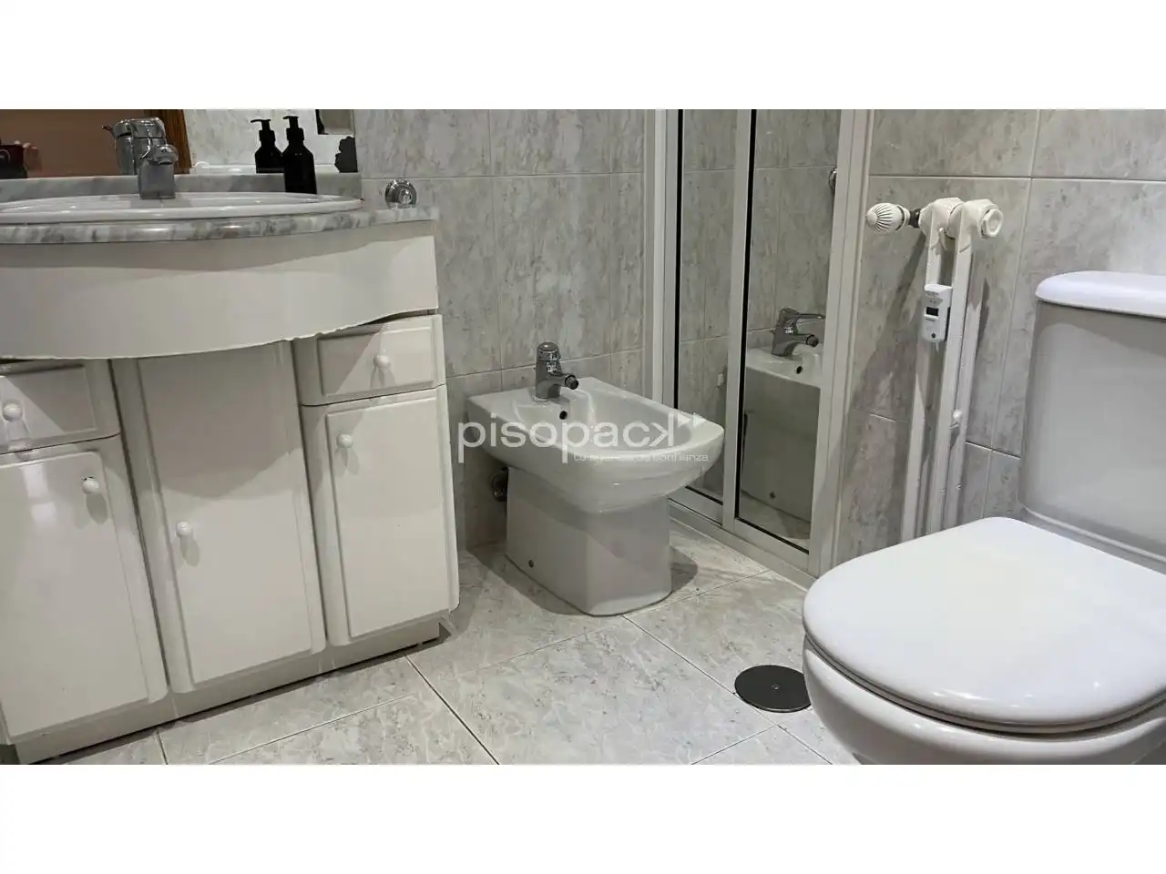 Baño de Piso en venta en  Pamplona / Iruña con Calefacción y Alarma