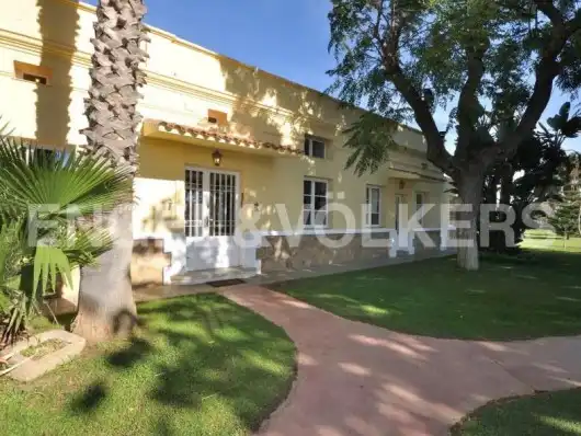 Vista exterior de Casa o chalet en venta en Mataró con Aire acondicionado, Calefacción y Jardín privado