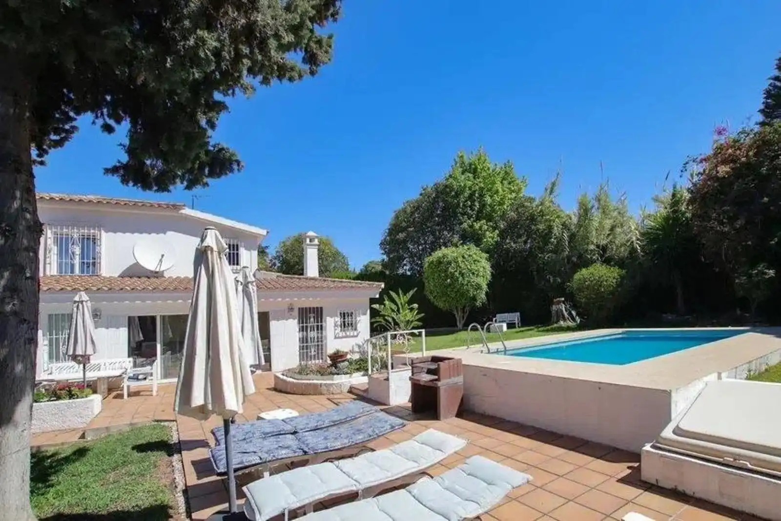 Villa mit Terrasse zum Verkauf in Avenida de Barcelona 8, imagen 4