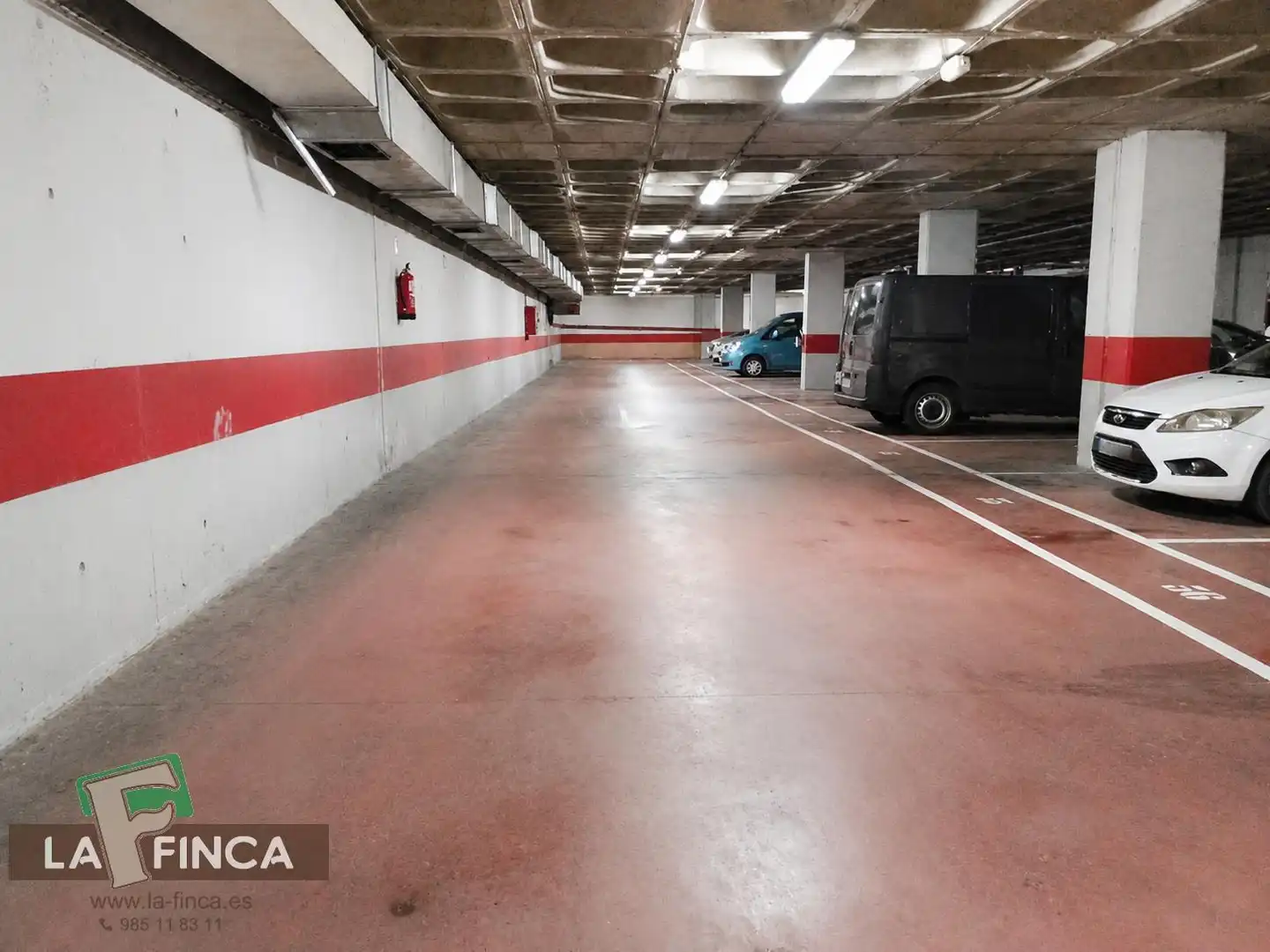 Aparcament de Garatge en venda en Oviedo 