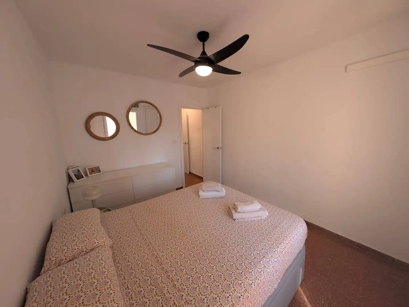 Appartement compact avec terrasse à louer à CONSTITUCIO DE LA, imagen 10