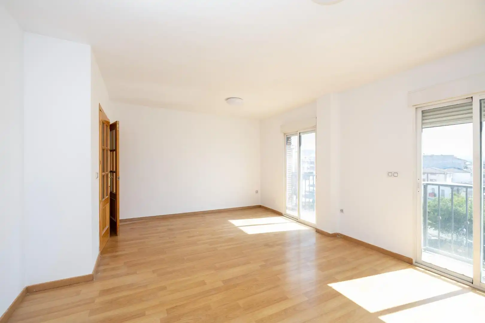 Piso con ascensor en venta en Paseo SANTA ANA 16, imagen 3
