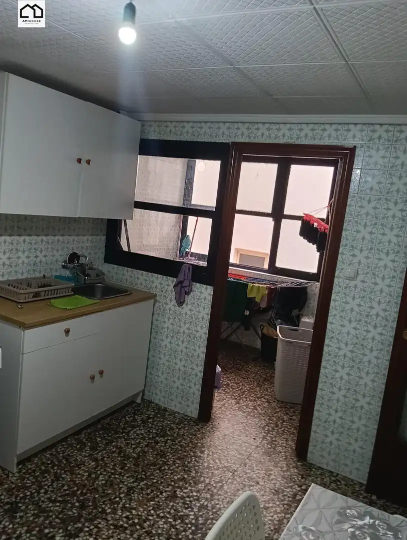 Cocina de Apartamento en venta en Elche / Elx con Terraza, Trastero y Amueblado