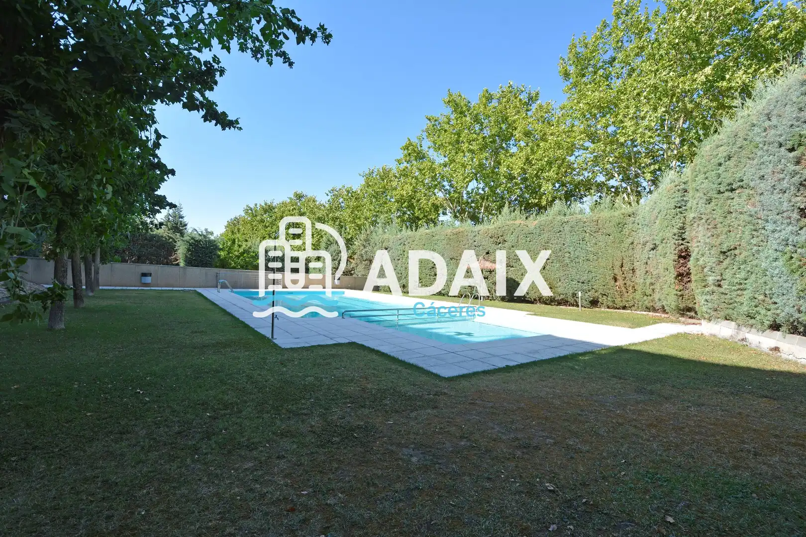 Jardí de Pis en venda en Cáceres amb Aire condicionat, Calefacció i Terrassa