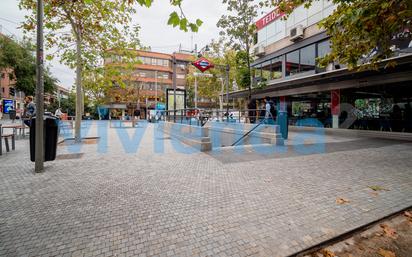 Exterior view of Flat for sale in  Madrid Capital  with Balcony