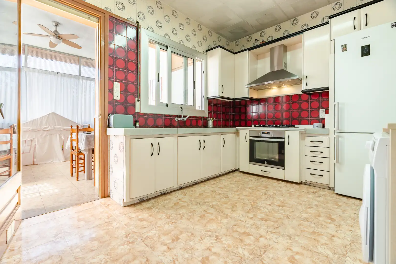 Küche von Haus oder Chalet zum Verkauf in La Pobla de Mafumet mit Klimaanlage, Heizung und Privatgarten