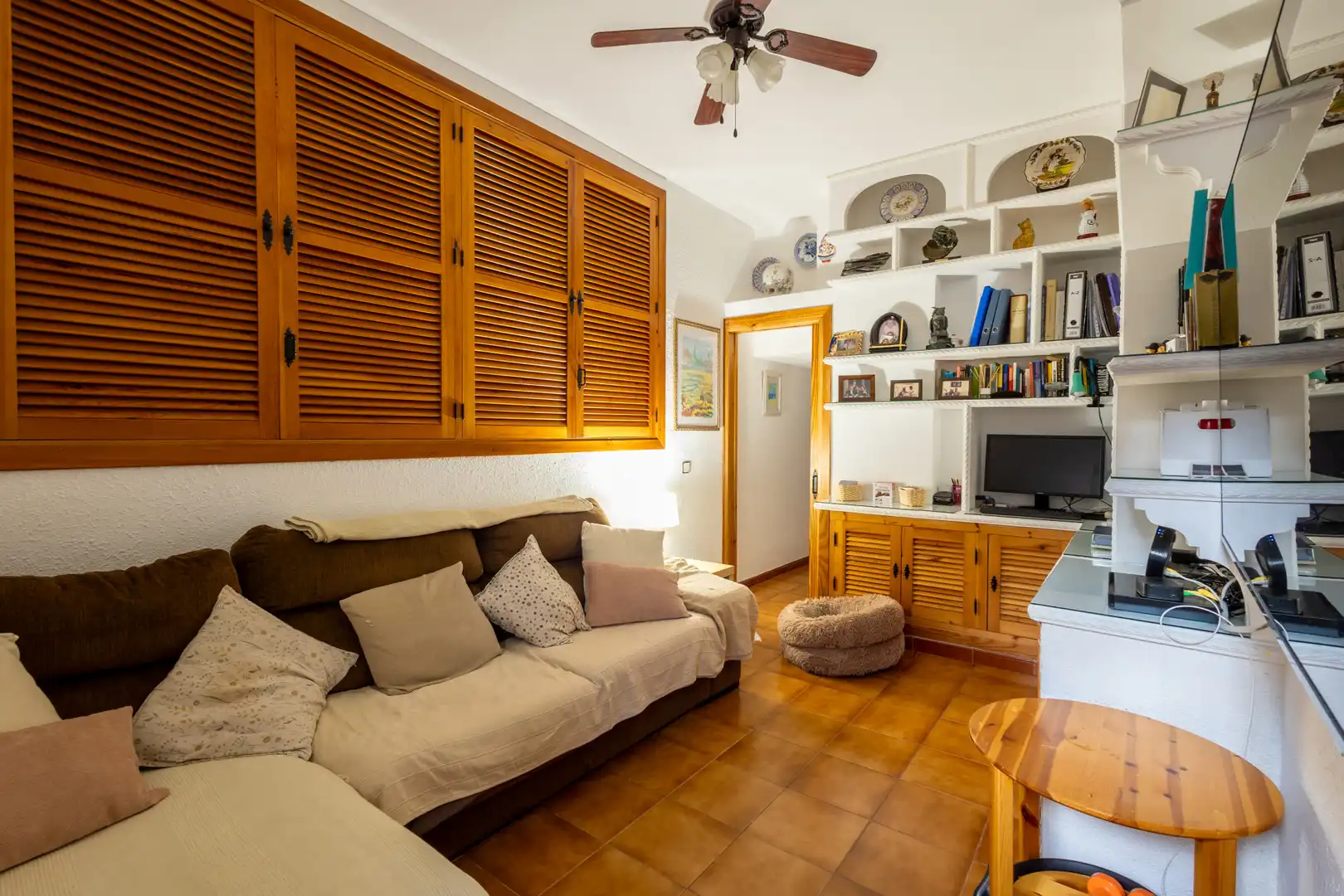 Living room of Houses for sale in Marbella  with Air Conditioner, Private garden and Terrace