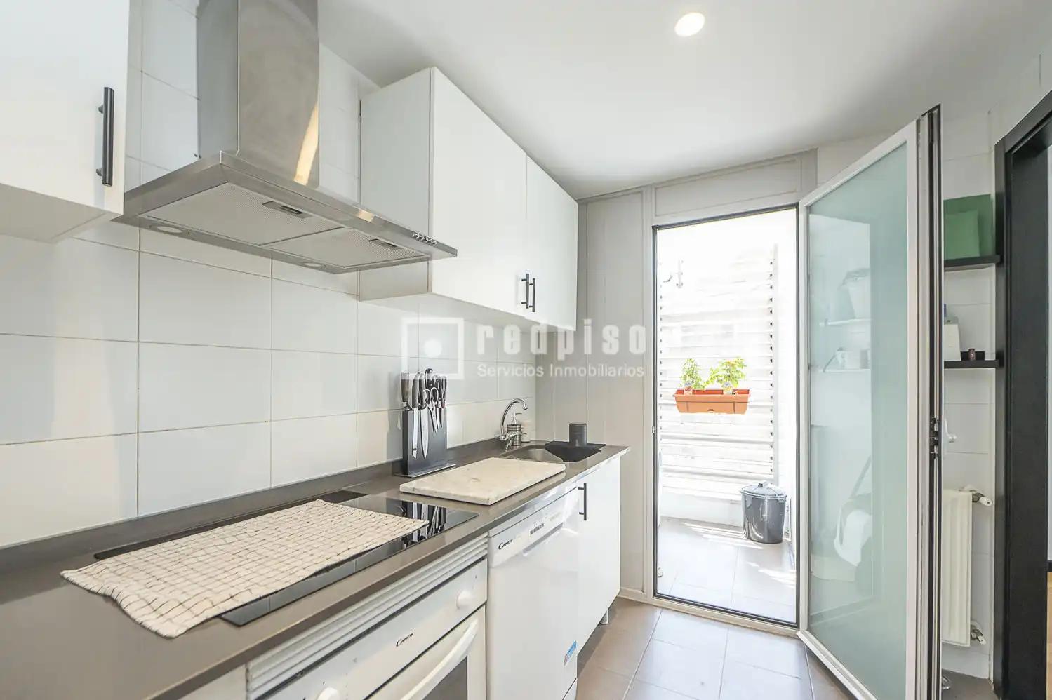 Cocina de Piso en venta en Valdemoro con Aire acondicionado, Calefacción y Jardín privado