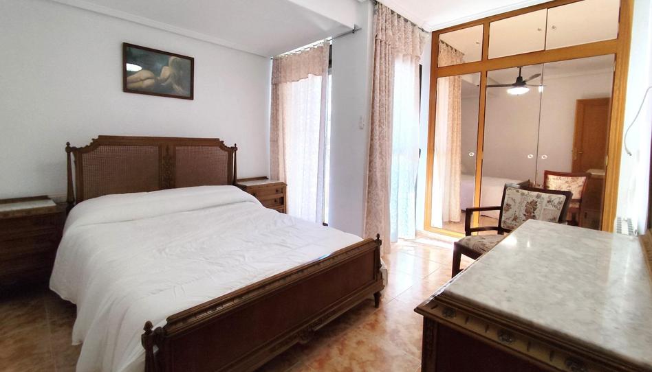 Photo 1 of Flat to share in Calle Periodista Llorente, 10, Marxalenes, Valencia