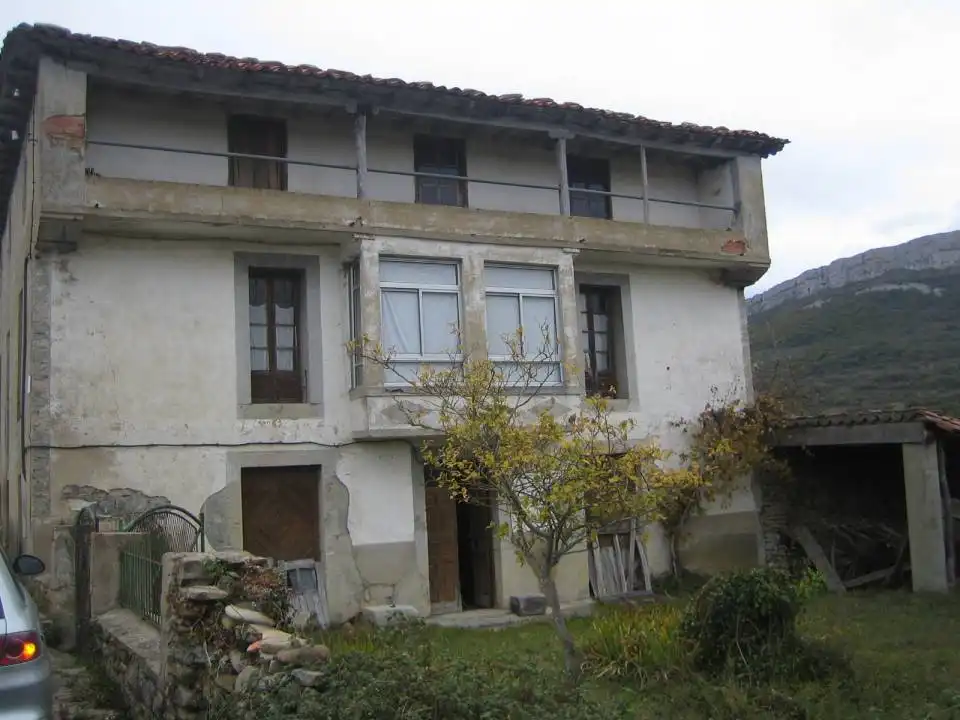 Casa en venda a Merindad de Montija