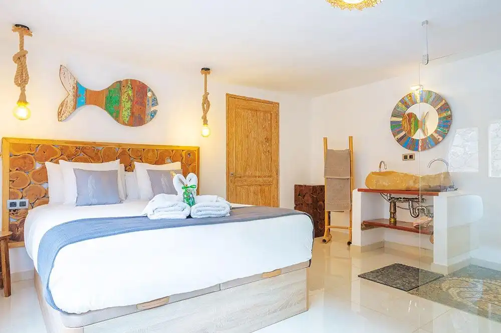 Dormitori de Casa o xalet en venda en Haría amb Jardí privat, Terrassa i Moblat