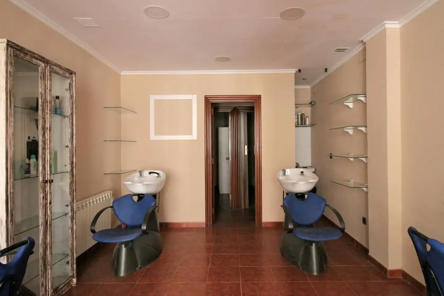 Business premises for sale in Carreño Miranda 56, imagen 8