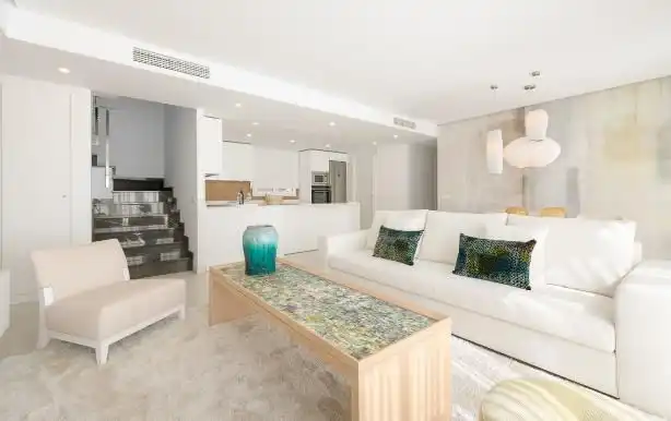 Apartamento con terraza en venta en Urbanizacion los Altos de los Monteros 1, imagen 5