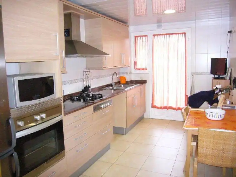 Wohnung zur Miete in Calle Badalona, Montgat