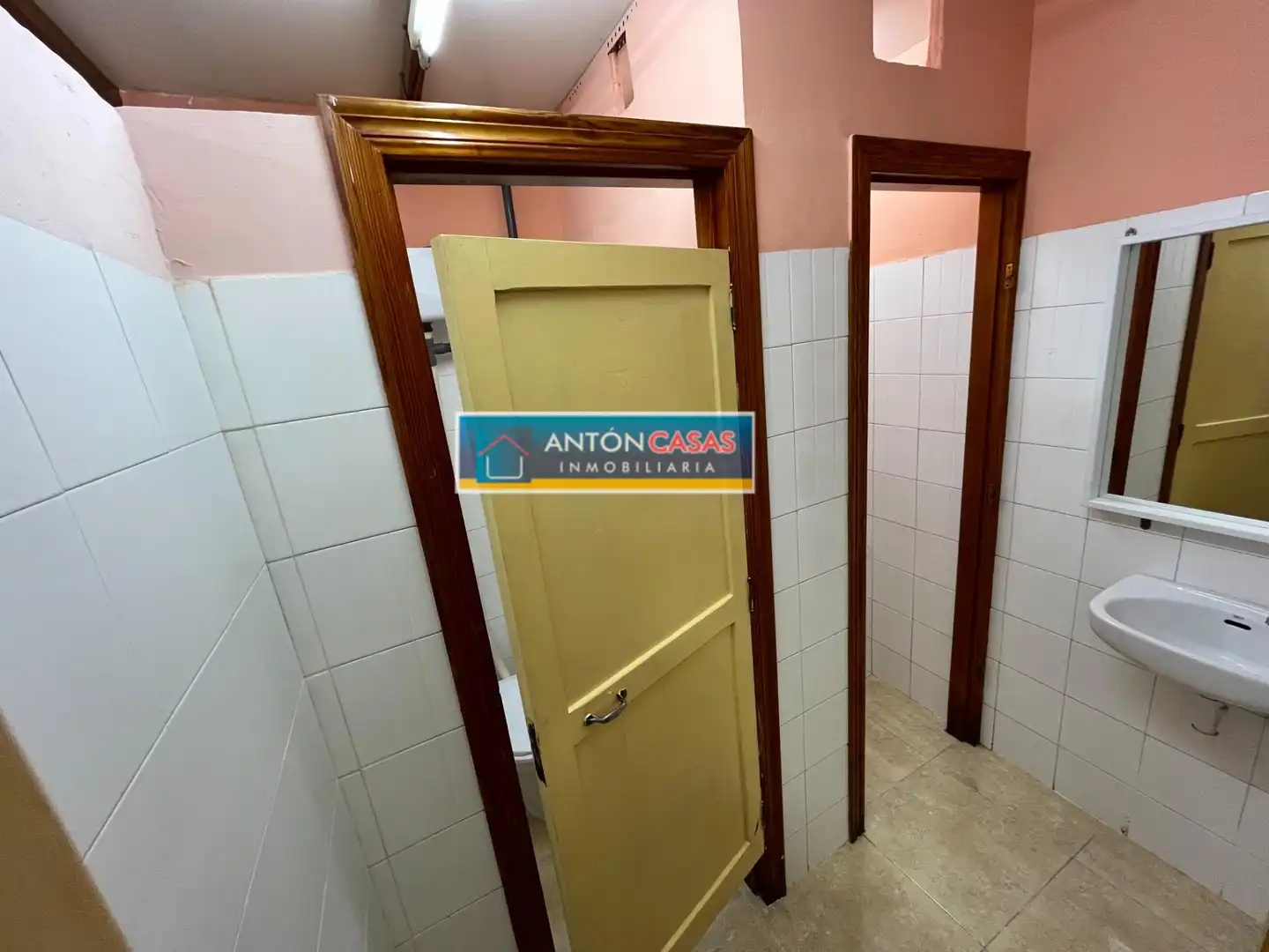 Local comercial en venda a Novelda, imagen 9