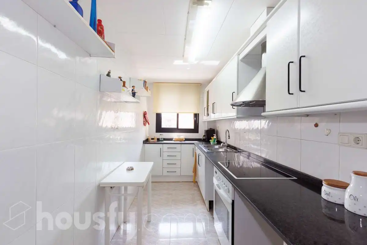 Cuina de Pis en venda en Tortosa amb Aire condicionat, Terrassa i Traster