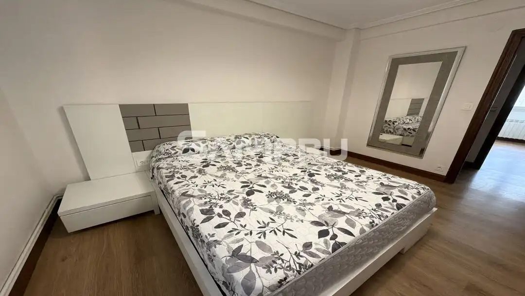 Bedroom of Flat for sale in Eibar  with Heating