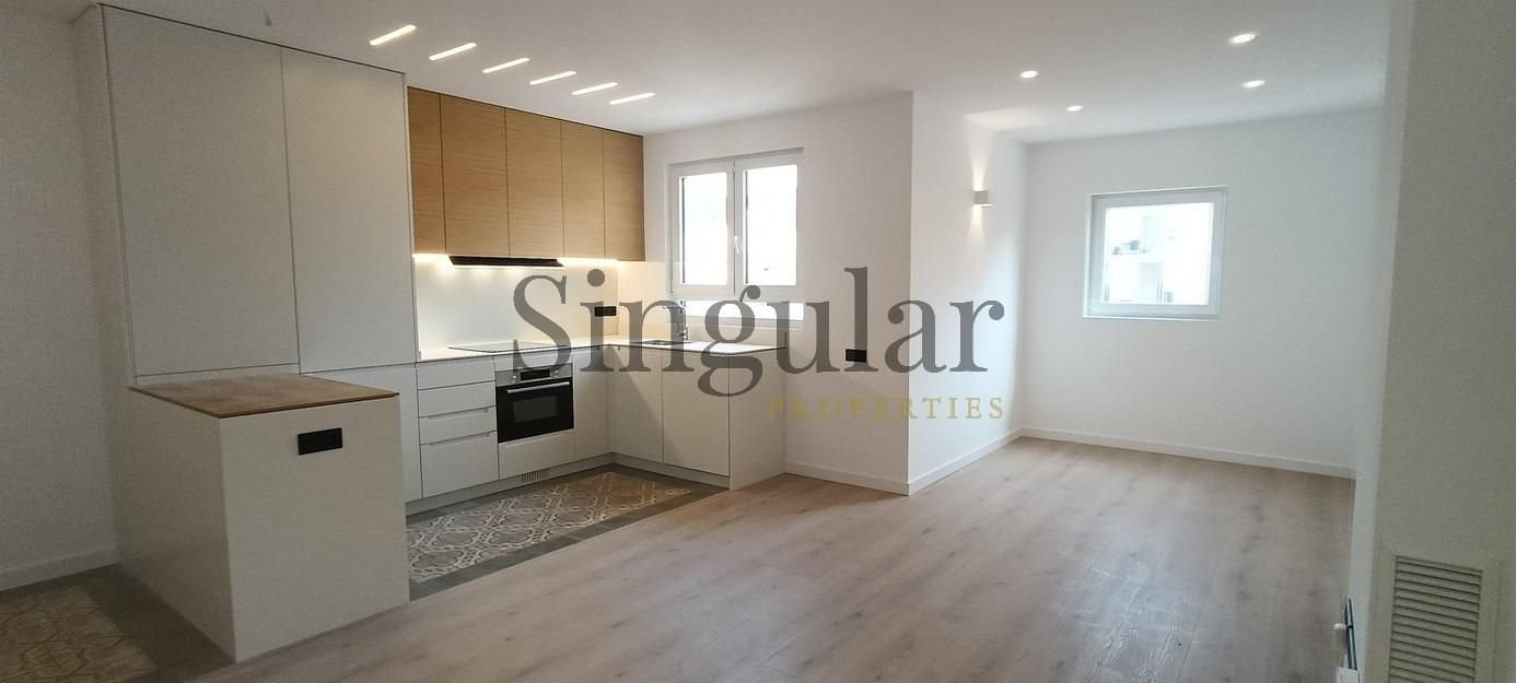 Vista exterior de Ático en venta en  Barcelona Capital con Aire acondicionado, Calefacción y Terraza