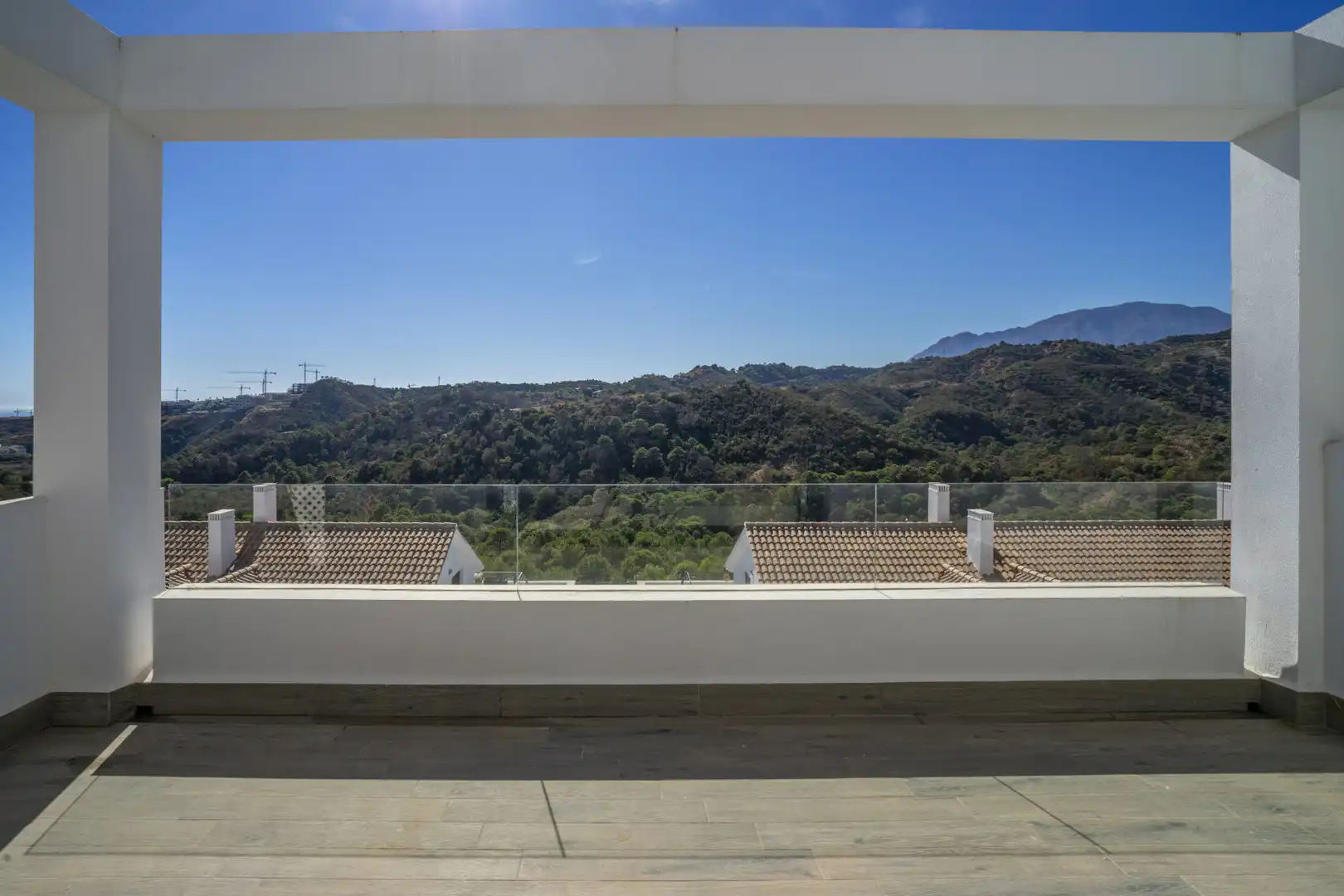 Àtic amb piscina en venda a Selwo, imagen 3