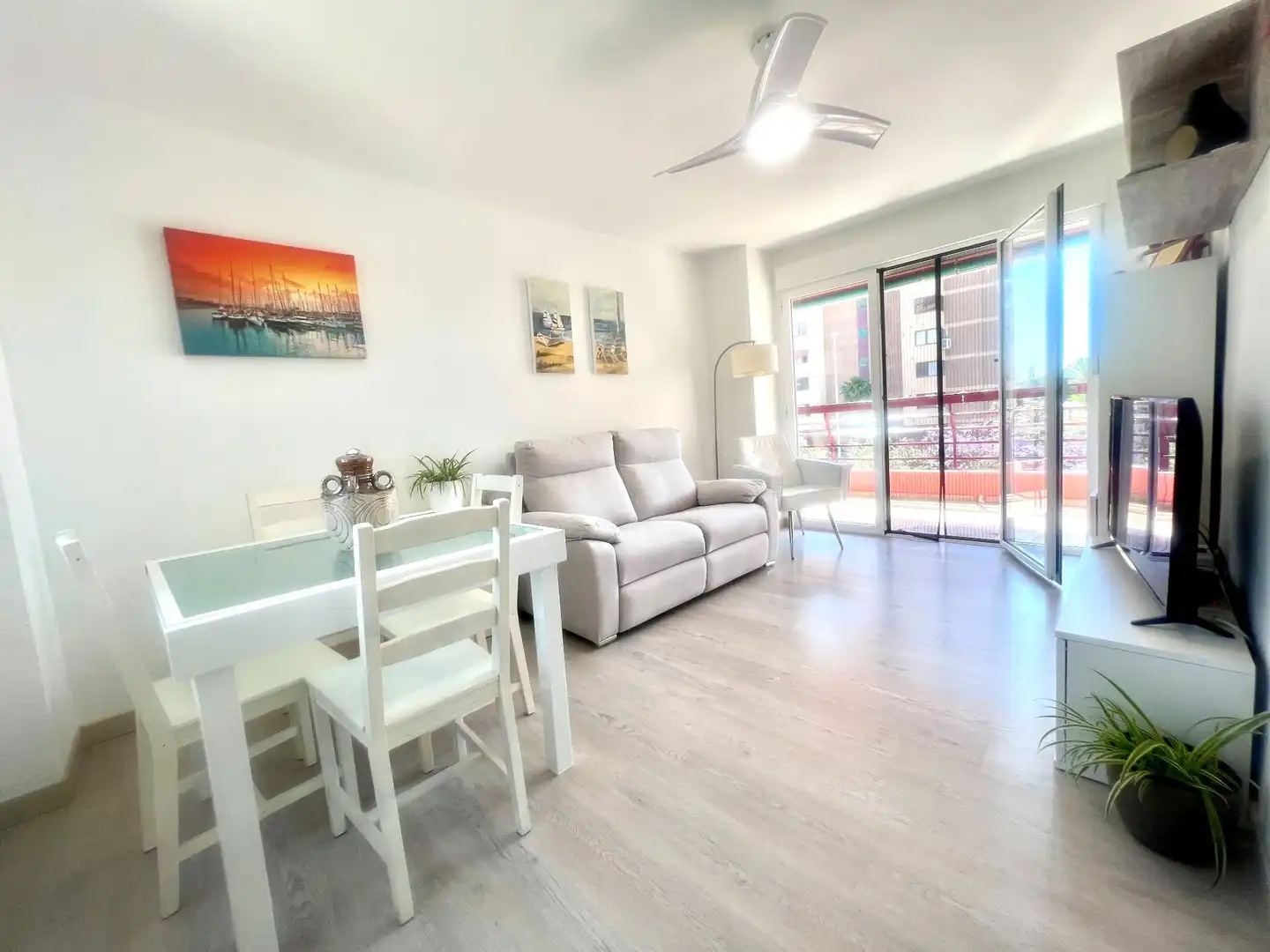 Living room of Flat for sale in Alicante / Alacant  with Air Conditioner, Heating and Terrace