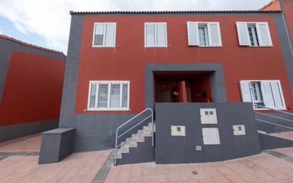 Vista exterior de Casa o xalet en venda en Telde amb Traster