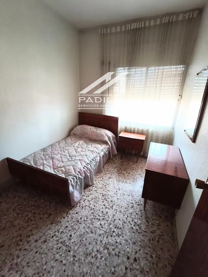 Habitación de Casa o chalet en venta en Santa Cruz del Retamar con Calefacción, Trastero y Piscina