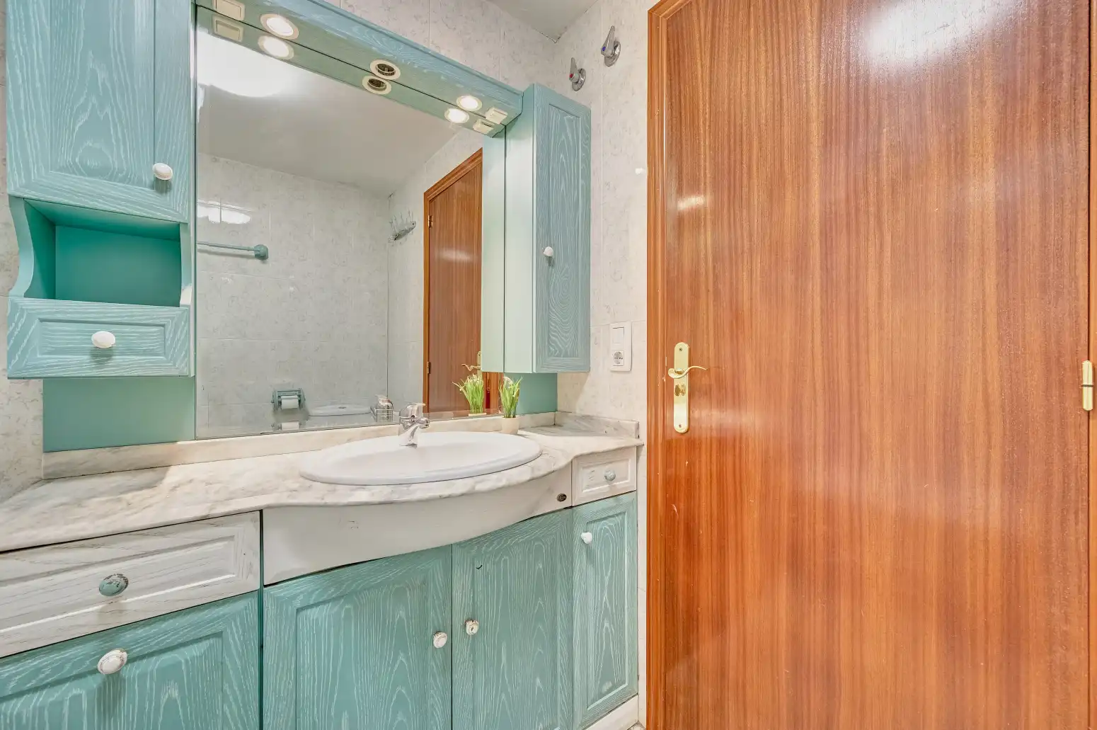 Baño de Piso en venta en Berriozar con Calefacción, Parquet y Trastero