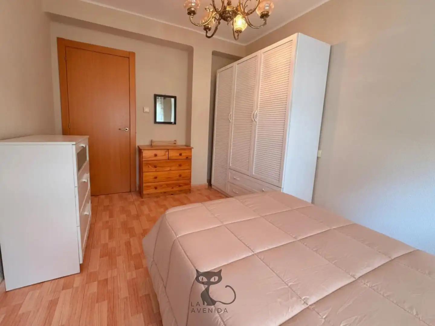 Dormitori de Apartament en venda en Mislata amb Aire condicionat, Calefacció i Balcó