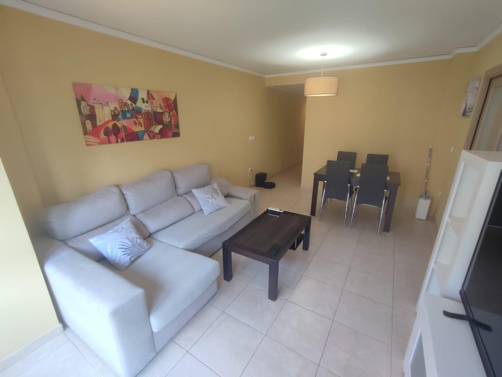 Sala de estar de Piso en venta en Castellón de la Plana / Castelló de la Plana con Calefacción y Trastero